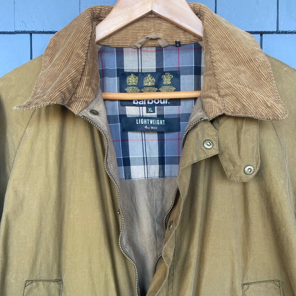 Men’s Barbour Ashby Lightweight (4oz) Waxed Cotton Jacket - Picture 2 of 6